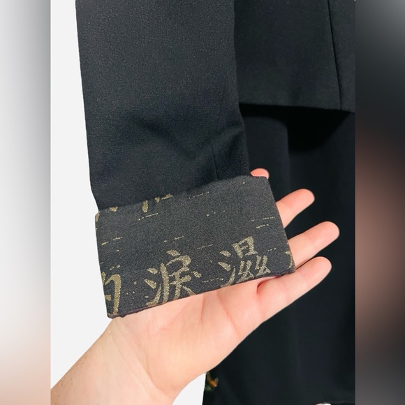 TAPP Black Asian Design Two Piece Blazer and Slit Skirt Set Size Small & Size 8 - Picture 4 of 16